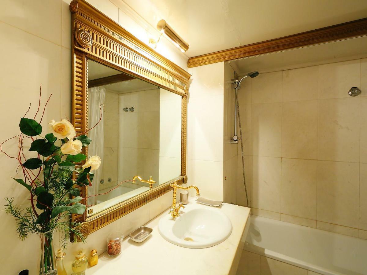 Apartment Plaza De Catalunya - Pso- De Gracia By Interhome Barcelona Luaran gambar